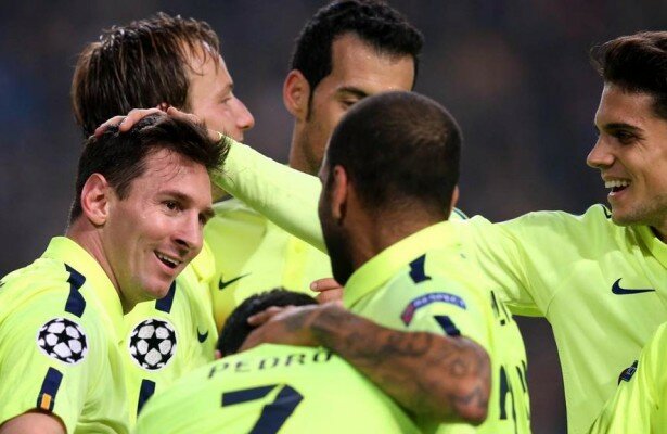 Chiến thắng thuyết phục của Barca trên đất Hà Lan